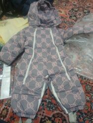 на 4 года: Детский зимний комбинезон с капюшоном. - Тёплый пухлый комбинезон для