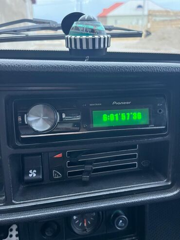 Mikrofonlar: Yeni Maqnitofon Pioneer