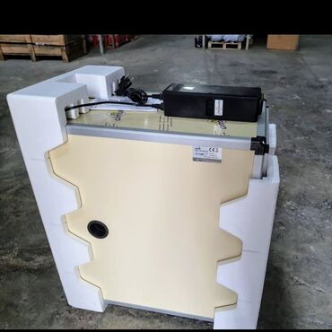 Kənd təsərüfatı heyvanları üçün digər mallar: Smart-rejimli,avtomat inkubator satılır. İnkubator yenidi,və təmiz — 21