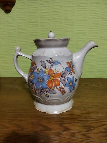 Чайник заварочный, 2 литра раритет. Цена 400 сом. Возможен торг