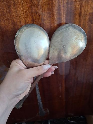 qaşiq: Böyük ölçülü metal qaşıqlar dəsti (2 ədəd) - Material: metal ərintisi — 1