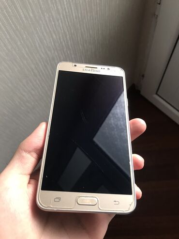 ekran samsung j5 2016: Samsung Galaxy J5 2016, rəng - Qızılı