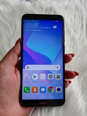 Huawei: Huawei Y6, 4 GB, bоја - Svetloplava — 5