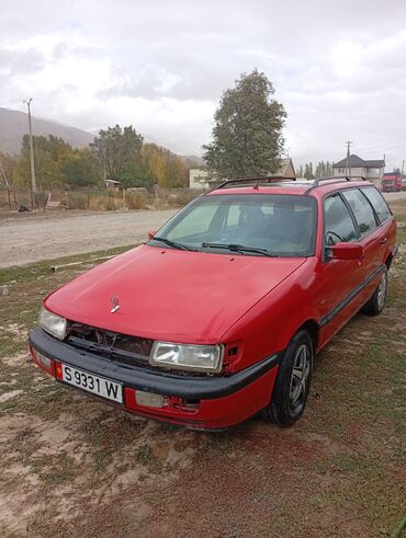 Транспорт: Volkswagen Passat: 1994 г., 2 л, Механика, Бензин, Универсал