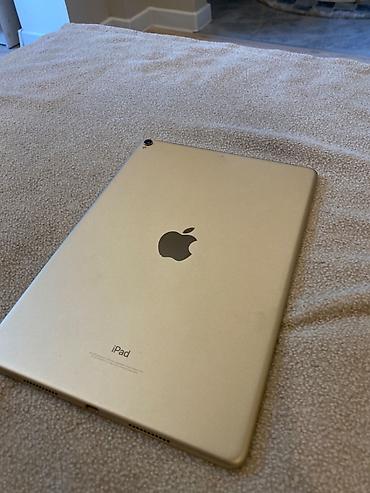Планшеты: Планшет, Apple, память 256 ГБ, 10" - 11", Wi-Fi, Б/у, Классический цвет - Серебристый — 5