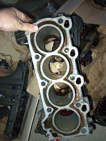 Sbor motorlar və silindr başlıqları: Mercedes-Benz 160, 1.6 l, Benzin, 1998 il, İşlənmiş — 2