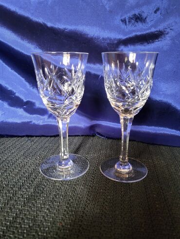Čaše: Case za zestoko pice,kristal,rucno rezbarene 70te. Casice za zestoko na lalafo.rs — 4 Čaše: Case za zestoko pice,kristal,rucno rezbarene 70te. Casice za zestoko — 4