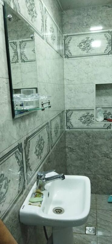 Uzunmüddətli kirayə mənzillər: Xırdalan şəhəri Mehdi Hüseynzade küçəsi marketin üsdü 13 mərtəbəli -da lalafo.az — 17 Uzunmüddətli kirayə mənzillər: Xırdalan şəhəri Mehdi Hüseynzade küçəsi marketin üsdü 13 mərtəbəli — 17