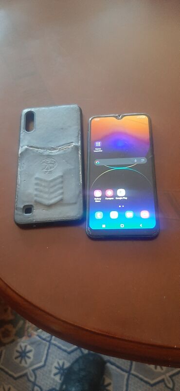 Samsung A10, Б/у, 32 ГБ, цвет - Синий, 2 SIM