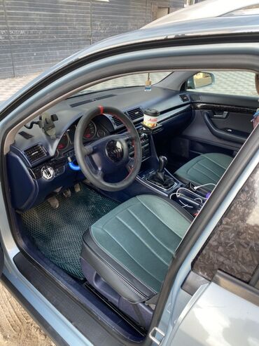 Audi: Audi A4: 2003 г., 2 л, Механика, Бензин, Универсал — 16