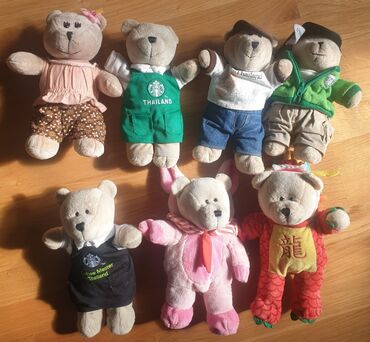 platnene bele patike: STARBUCKS bearista bear, plisani meda, Thailand, cena za komad. Svi su