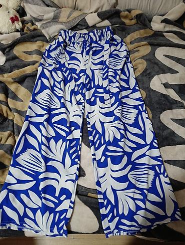luze o: Ženske letnje pantalone sa širokim nogavicama - Model: široke palazzo — 2