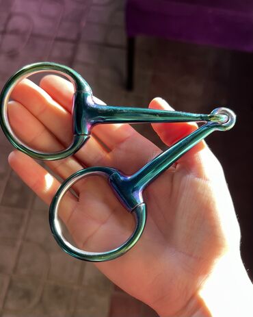 чиста кровный алабай: К продаже предлогается трензель 9ка, 13,5 см ширина грызла в отличном