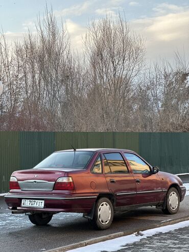 Daewoo: Daewoo Nexia: 2007 г., 1.5 л, Механика, Бензин, Седан