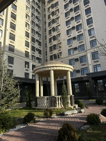 четырёхкомнатная квартира: 2 комнаты, 46 м², Элитка, Евроремонт