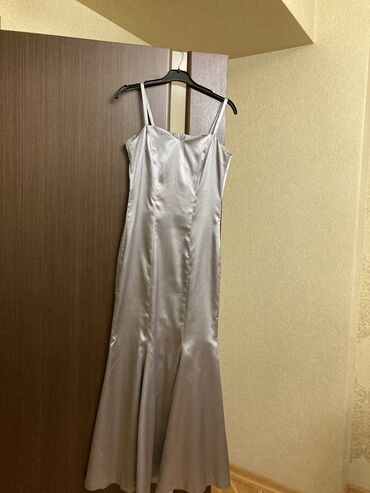 Donlar: KG - Evening dress, M (EU 38)