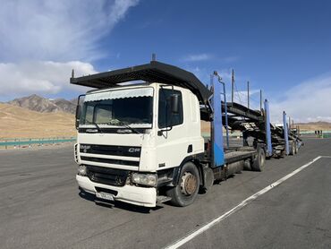 Тягачи: Тягач, DAF, 2002 г., Автовоз — 2