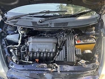 рассрочку хонда фит: Honda Fit: 2002 г., 1.3 л, Автомат, Бензин, Хэтчбэк — 9