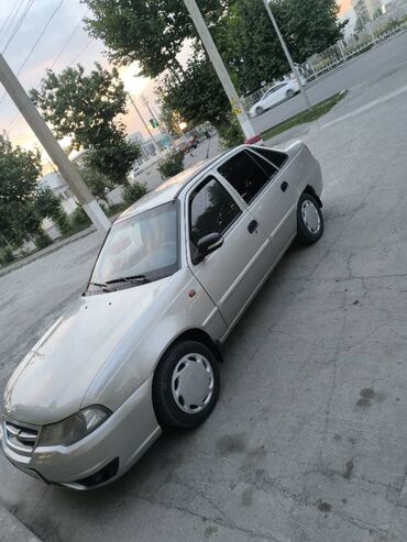 ваз 13: Daewoo Nexia: 2008 г., 1.6 л, Механика, Бензин, Седан