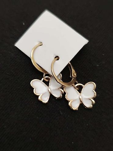 Ostali nakit: Par 1000din
2 para1400din ๐ na lalafo.rs โ 8 Ostali nakit: Par 1000din
2 para1400din ๐ โ 8