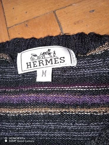 ljubicaste stvari: Ženska majica dugih rukava, veličina M. Model sa V-izrezom i patchwork — 1