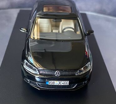 Avtomobil modelləri: 2015 il, 1:43, Dəmir, Ödənişli çatdırılma — 14