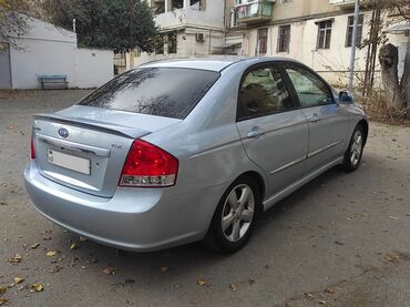 Kia: Kia Cerato: 2 l | 2006 il Sedan — 4
