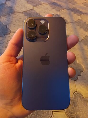 Apple iPhone: IPhone 14 Pro, Б/у, 256 ГБ, Deep Purple, 85 %