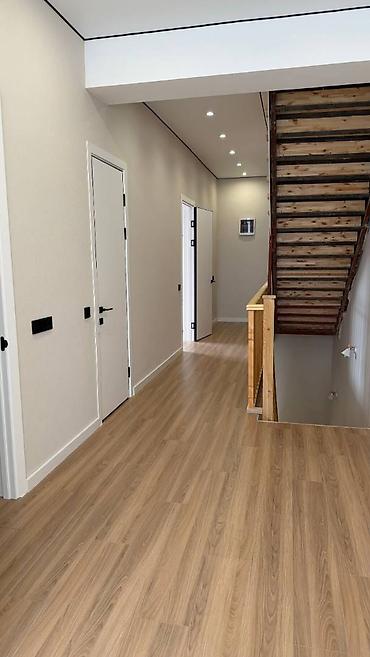 Продажа домов: Таунхаус, 146 м², 4 комнаты, Собственник, Дизайнерский ремонт — 13