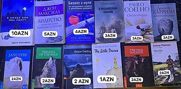 Satılır: müxtəlif dillərdə bədii və inkişaf kitabları (şəkildə