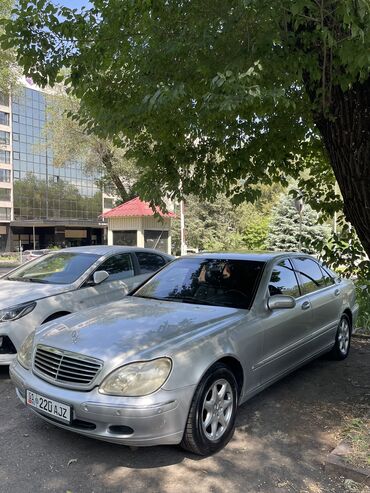 мерс 210 2: Mercedes-Benz 220: 2000 г., 5 л, Автомат, Бензин, Седан