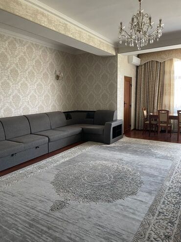 мебель камод: Угловой диван, цвет - Серый, Б/у