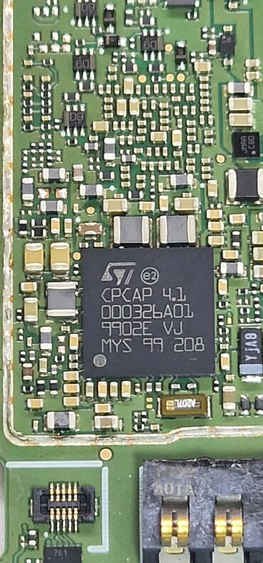 Motorola: Motorola A910 — 9