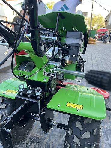 Другие инструменты: Мотоблок ТАНК 9л.с (ат кучу) Ременный двигатель Бензиновый двигатель — 9