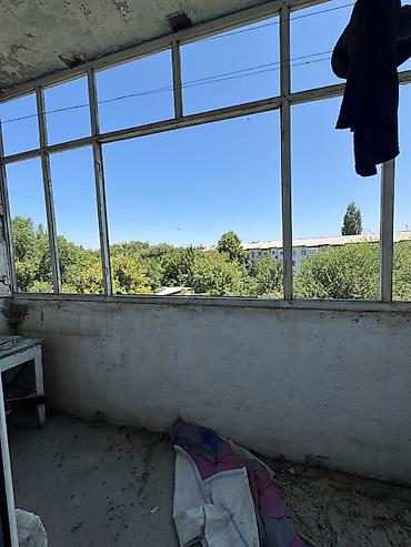 Квартиры: 5 комнат, 62 м², 105 серия, 4 этаж, Косметический ремонт — 9