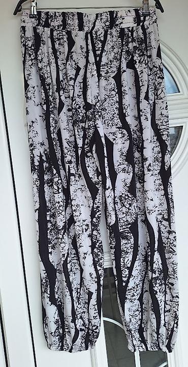 Šalvare XXL – NOVE - Model: lagane široke pantalone/šalvare sa
