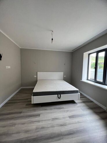 Долгосрочная аренда домов: 200 м², 5 комнат — 14