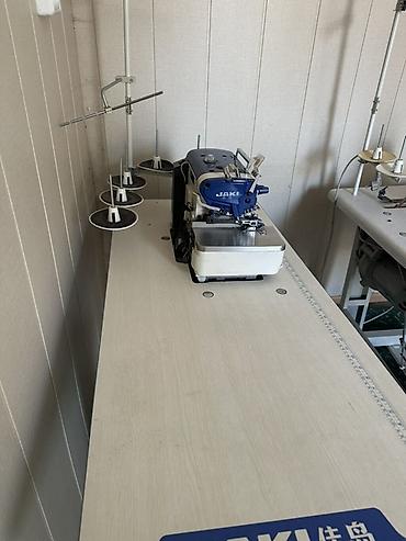 швейные одходы: Оверлок от Жаки 5-ти ниточная 🧵 Новая, пользовались всего 1 раз для — 5