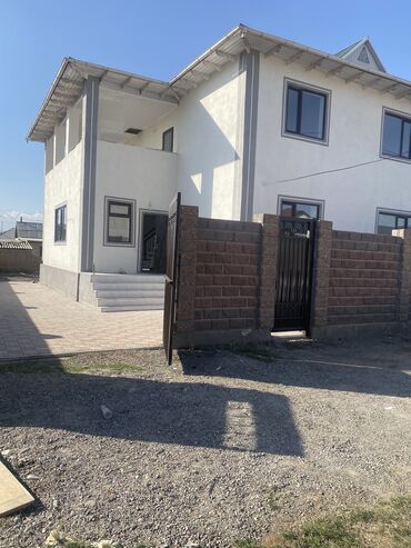 Продажа домов: Дом, 210 м², 4 комнаты, Собственник at lalafo.kg — 8 Продажа домов: Дом, 210 м², 4 комнаты, Собственник — 8