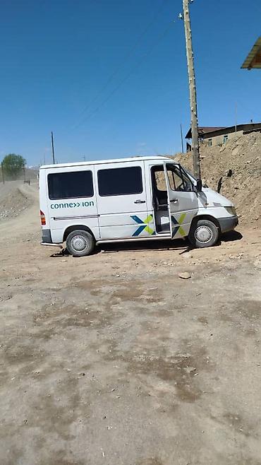 Пассажирский бус на заказ: Срочно срочно сатылыт спринтер сатылат год 2002 об 2,2 сд состояние — 8