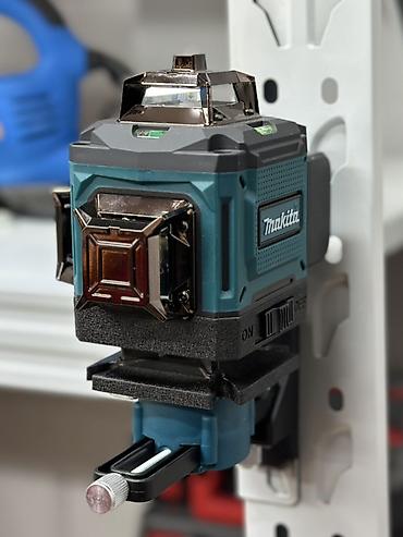 стабилизатор: Лазерный нивелир Makita 3D (360°) - Три плоскости 360° — 3