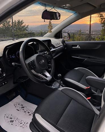 kia morning 2011: Kia Morning: 2018 г., 1 л, Автомат, Бензин, Хэтчбэк — 4