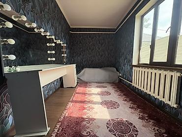 Үйлөрдү сатуу: 4 бөлмө, 100 м², 4 соток, Бишкек, Алтын-ордо ж/м Риелтор — 7