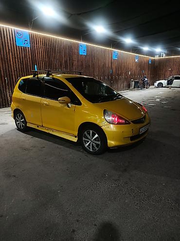 фит 10 регион: Honda Fit: 2005 г., 1.5 л, Вариатор, Бензин, Хэтчбэк — 5