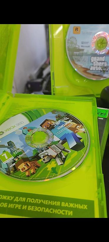Xbox 360 & Xbox: Xbox 360 iki pult 5 oyun disk və 7 oyun icinde yazılı ela — 6