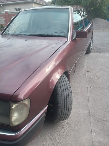 запчасть бус сапок: Mercedes-Benz W124: 1991 г., 2.3 л, Механика, Бензин, Седан