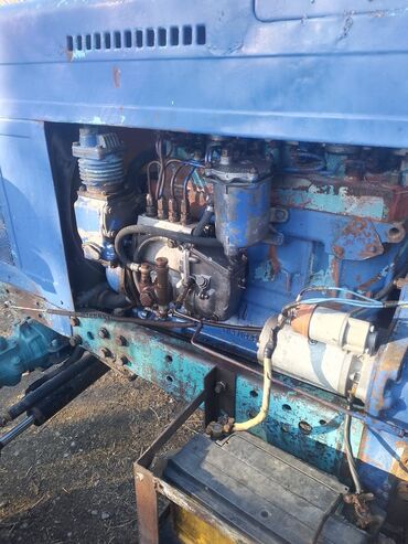 Traktorlar: Taz saz veziyetde 4 tekeride teze — 7