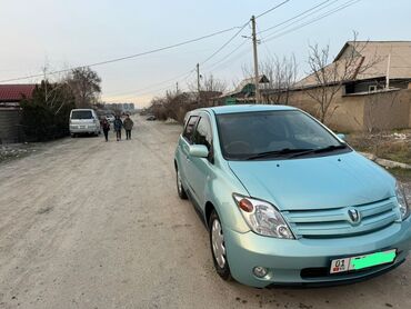 тойота курон: Toyota ist: 2003 г., 1.3 л, Автомат, Бензин