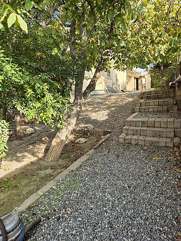 Həyət evləri və villaların satışı: Həyət evi satılır/ Xüsusiyyətlər: - Kürsülü, monolit-fundamentli — 7