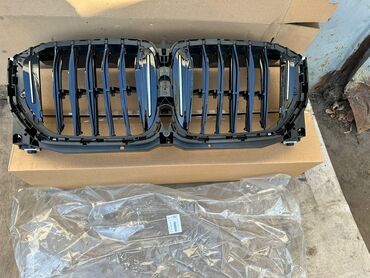 Решетки радиатора: Решетка радиатора BMW 2020 г., Б/у, Оригинал — 6